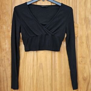 SHEIN Black Surplice Deep V-Neck  Long Sleeve Women's  Ribbed Knit Crop Top